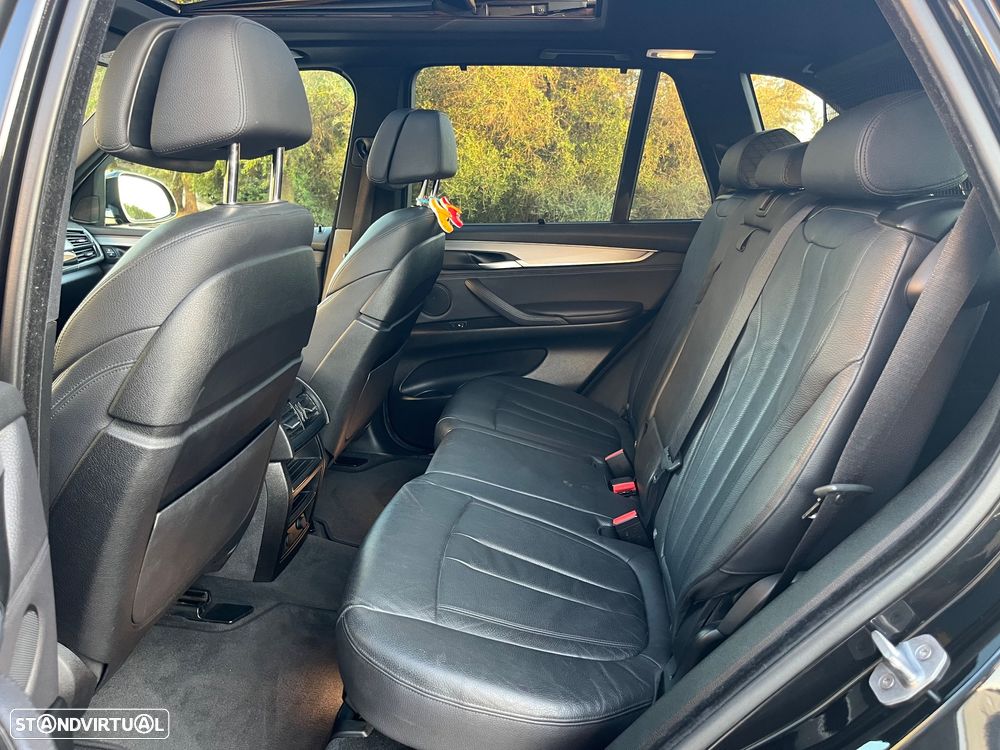 BMW X5 25 d sDrive Pack M - 32