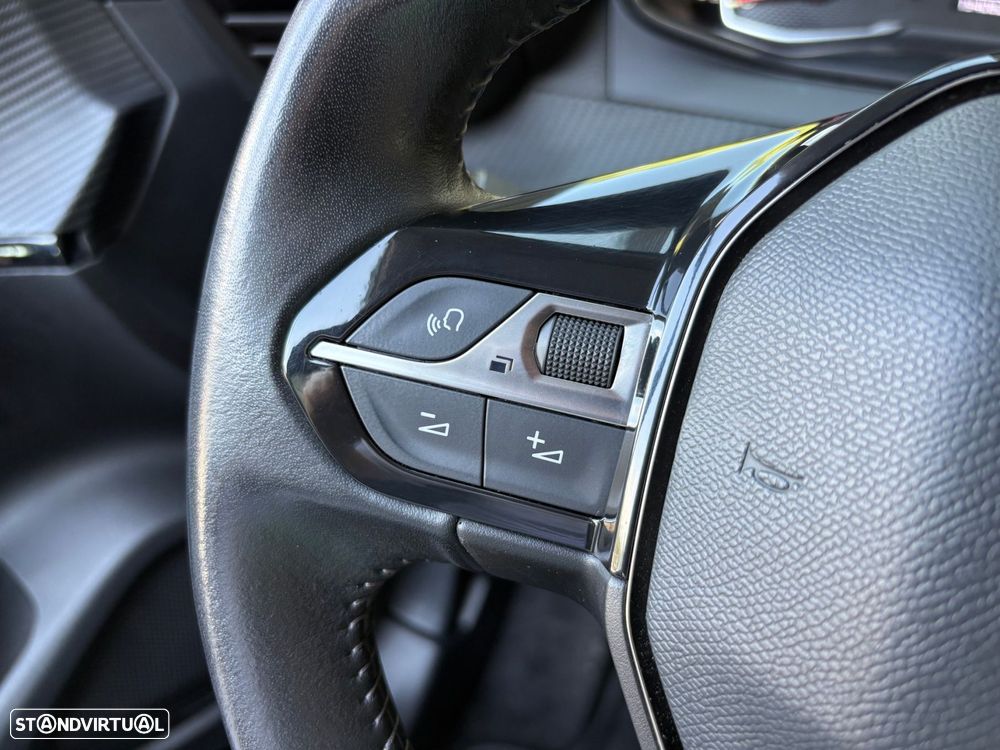 Peugeot 2008 1.5 BlueHDi Active - 10
