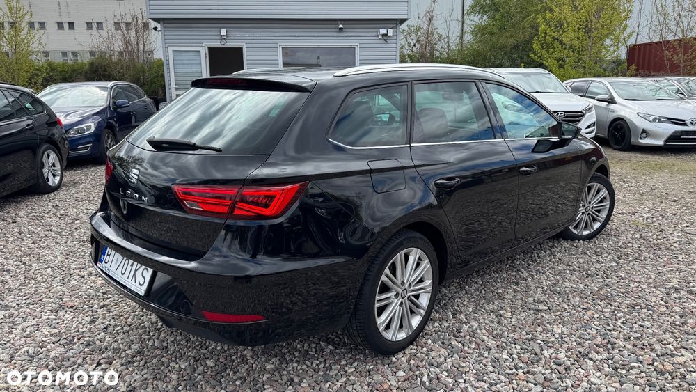 Seat Leon 2.0 TDI DPF Start&Stop DSG XCELLENCE - 17