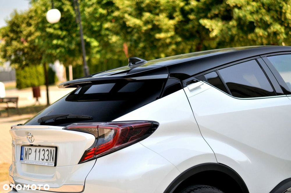 Toyota C-HR - 32