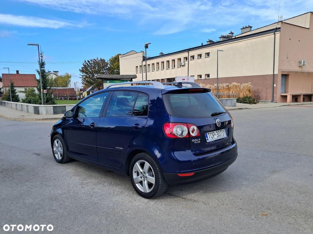 Volkswagen Golf Plus - 4