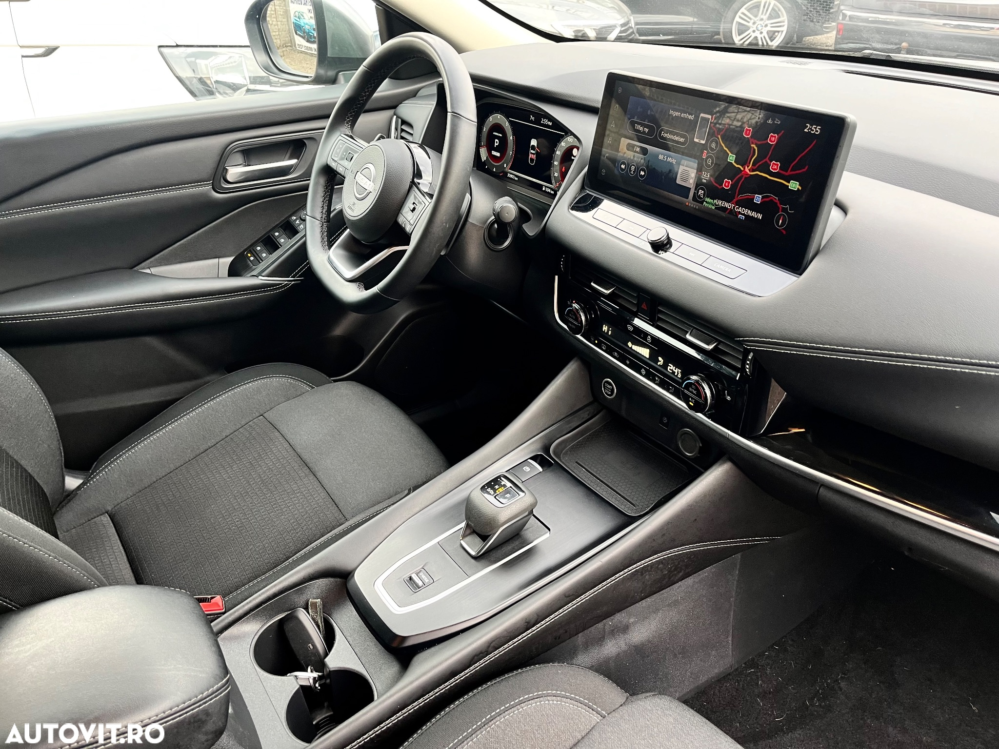 Nissan Qashqai 1.3 l Mild-Hybrid X-Tronic N-Connecta - 17