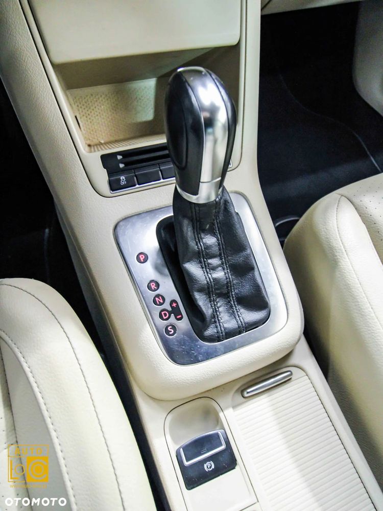 Volkswagen Tiguan - 21