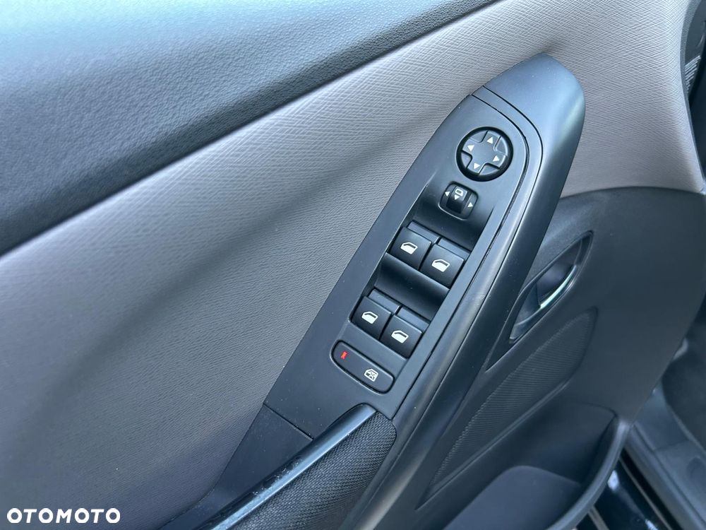 Citroën C4 Picasso 1.6 e-HDi Attraction - 26