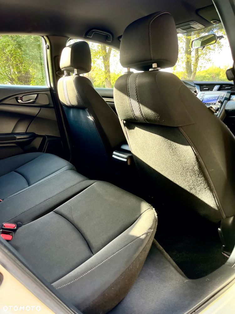Honda Civic 1.5 i-VTEC Turbo CVT Sport - 16