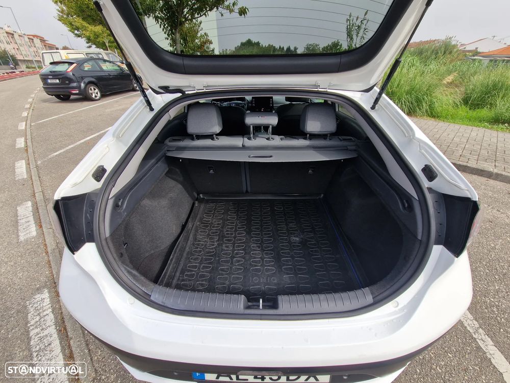 Hyundai Ioniq 1.6 GDI HEV - 2