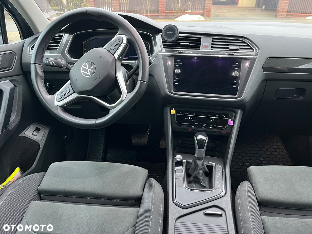 Volkswagen Tiguan - 35