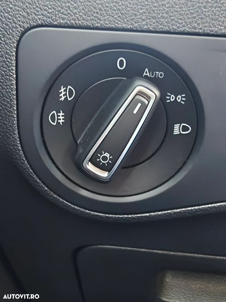 Volkswagen Tiguan - 9