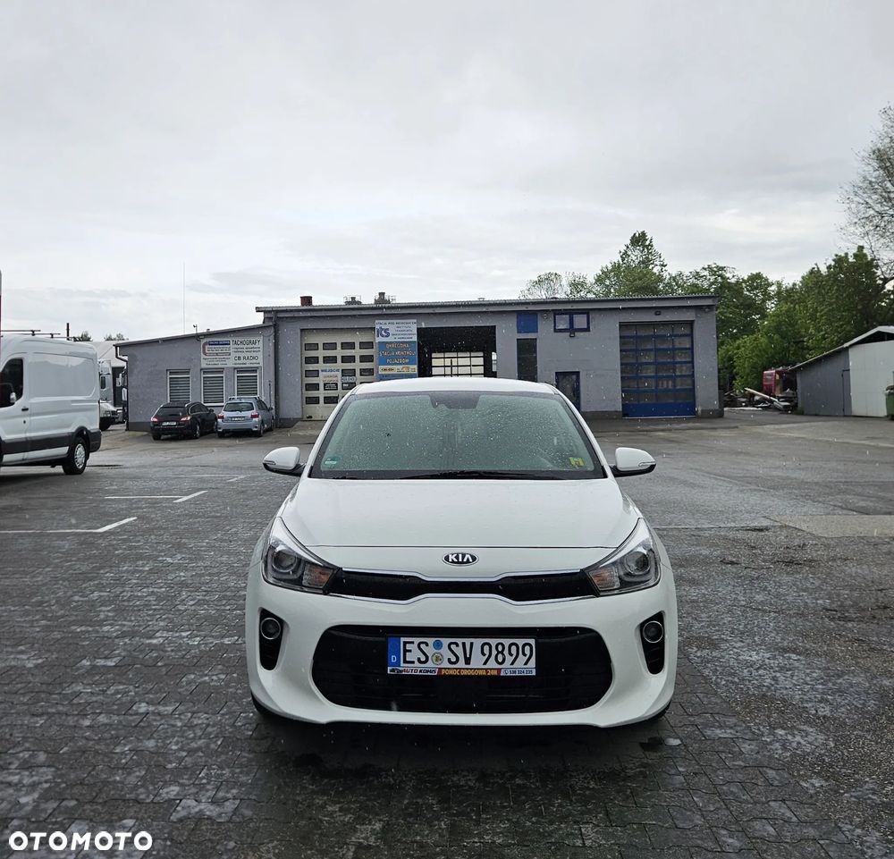 Kia Rio - 9