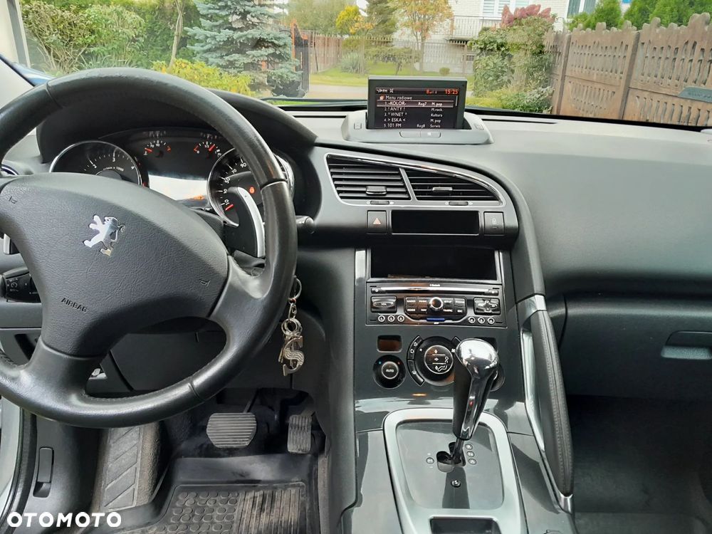 Peugeot 3008 - 13