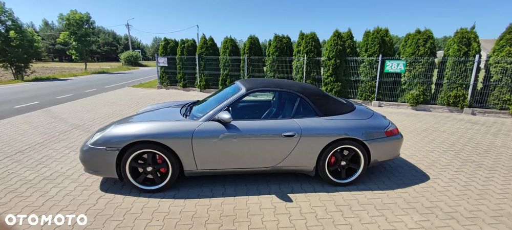 Porsche 911 Carrera Cabrio - 6