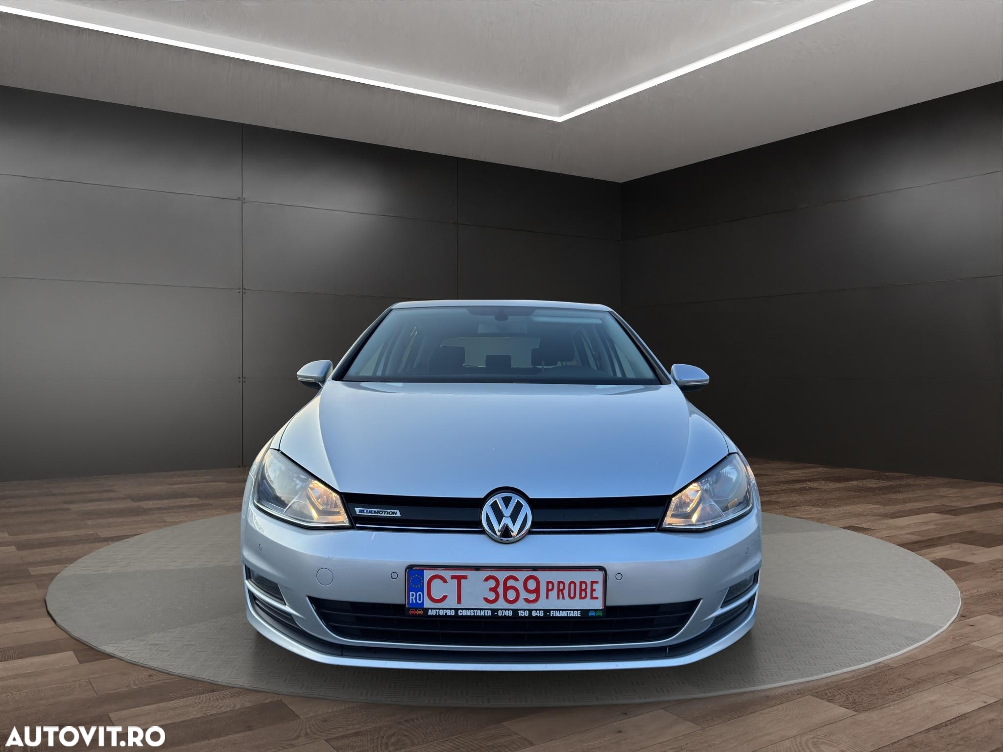 Volkswagen Golf 1.0 TSI BlueMotion DSG Comfortline - 15