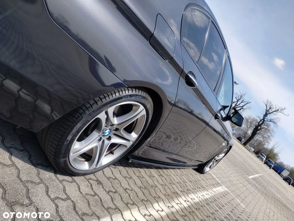 BMW Seria 5 528i xDrive Sport-Aut - 12