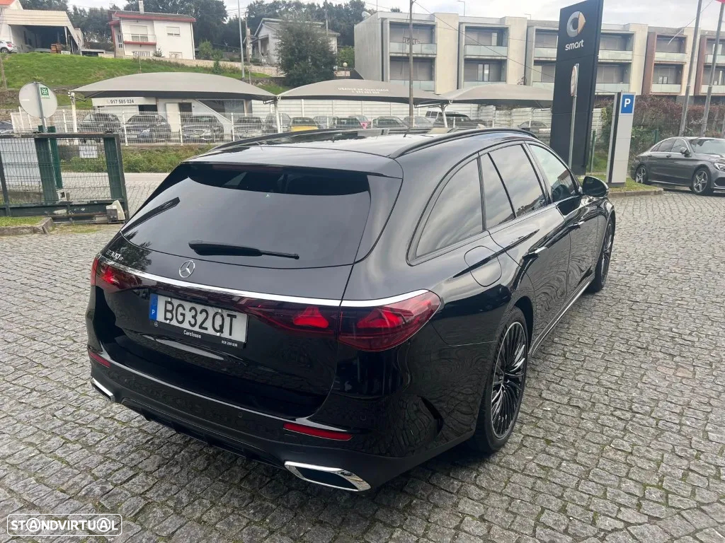 Mercedes-Benz E 300 Standard - 8