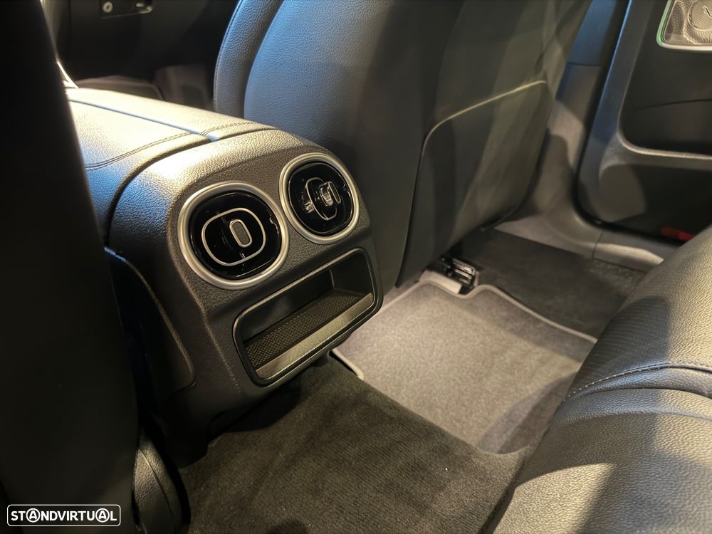 Mercedes-Benz C 300 e AMG Line - 25