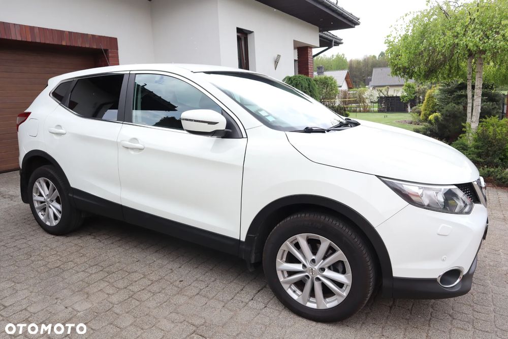 Nissan Qashqai 1.6 dCi 4x4 Acenta S&S - 6