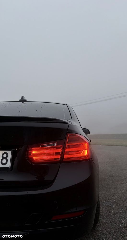 BMW Seria 3 320d - 2