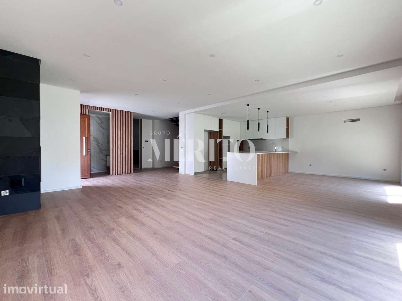 Moradia Geminada T4 com duas Suites - Grande imagem: 5/24