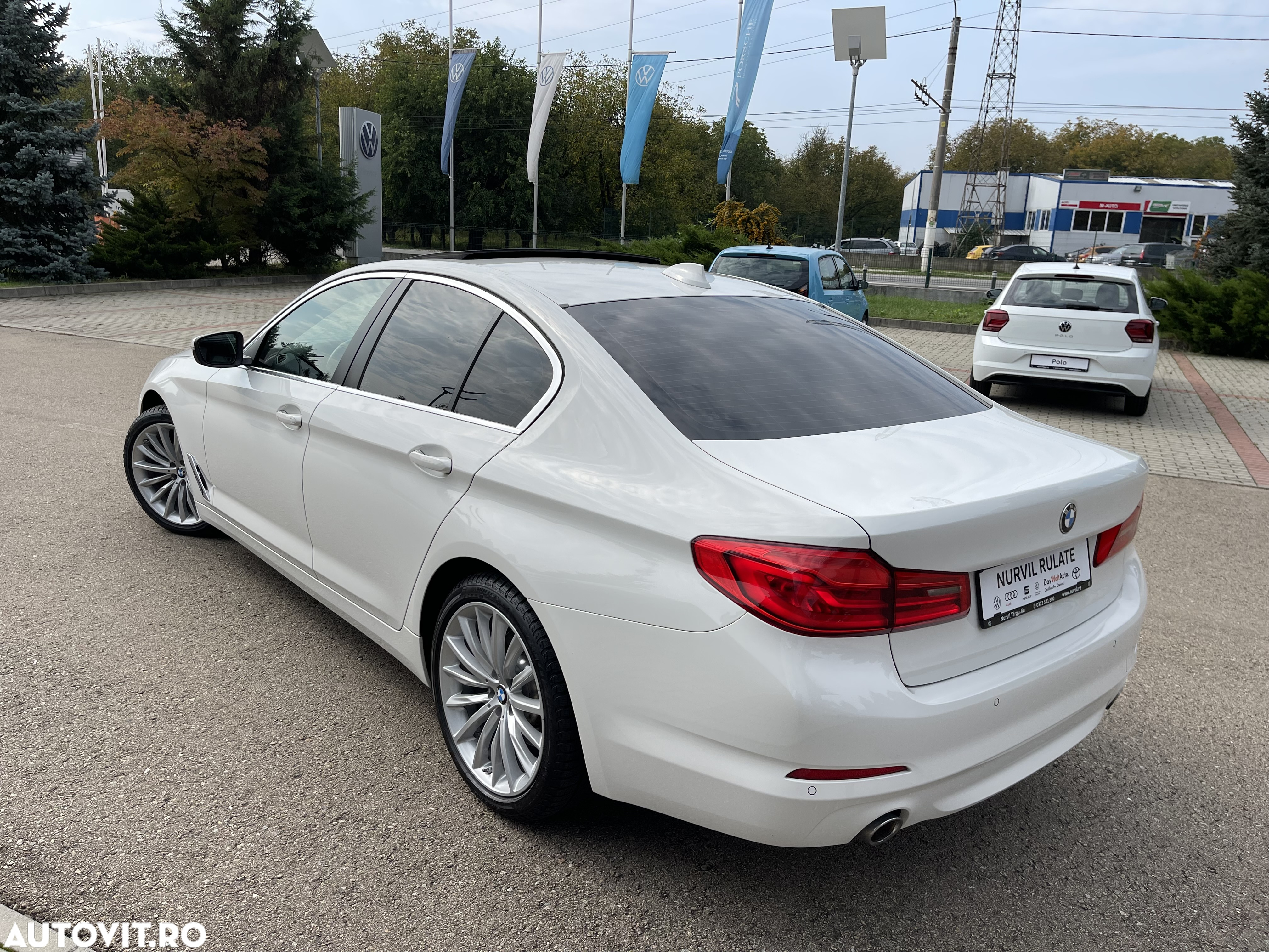 BMW Seria 5 520d AT - 12
