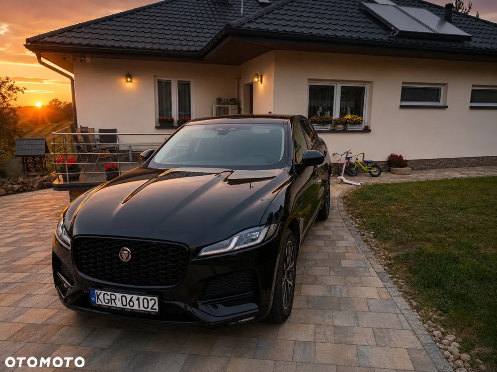 Jaguar F-Pace 2.0 P250 mHEV AWD R-Dynamic Black - 3