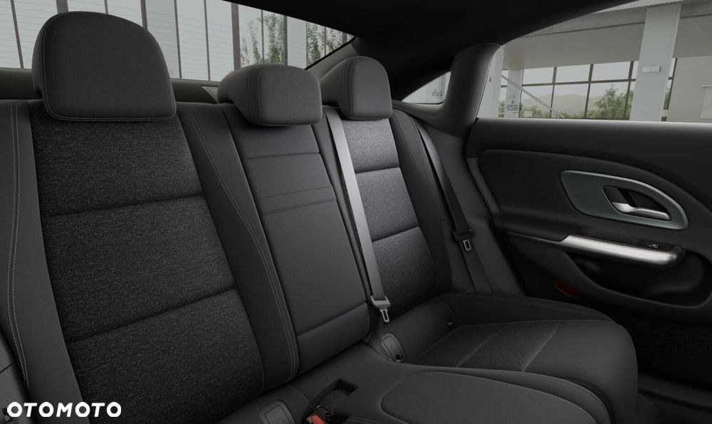 Mercedes-Benz CLA - 7