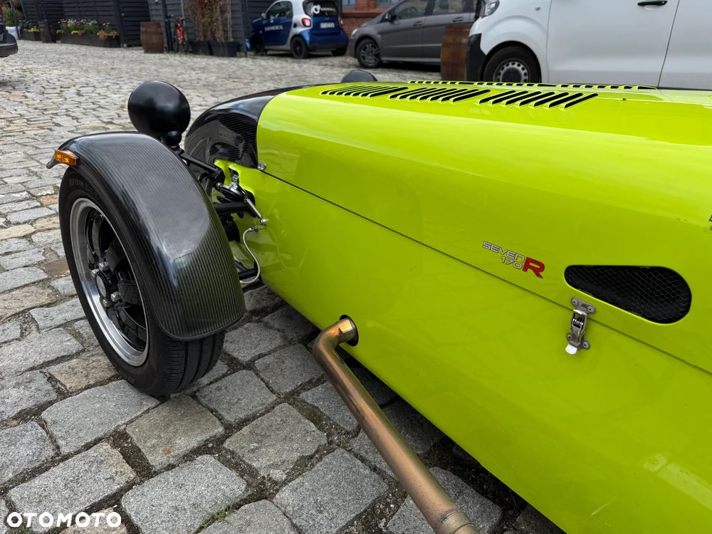 Caterham Seven - 22