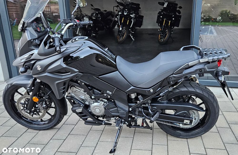 Suzuki DL - 12
