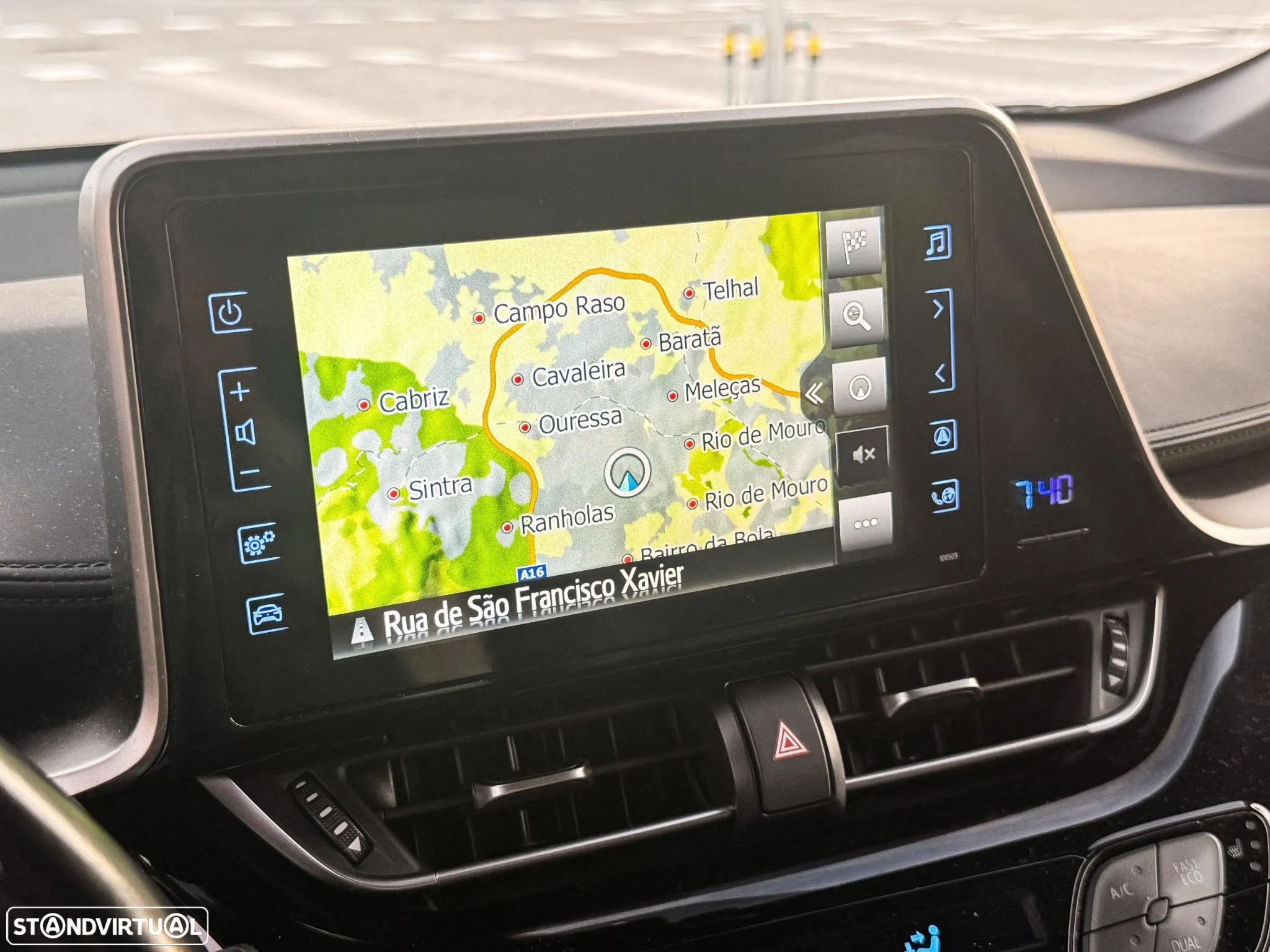 Toyota C-HR 1.8 Hybrid Exclusive - 15
