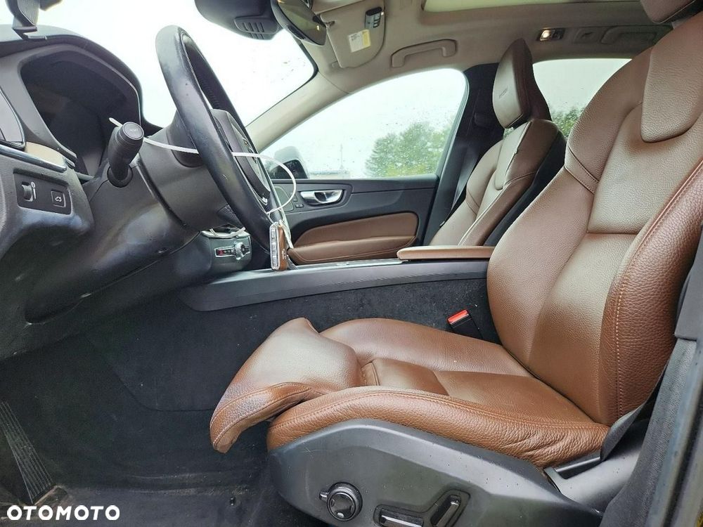 Volvo XC 60 T6 AWD Inscription - 7