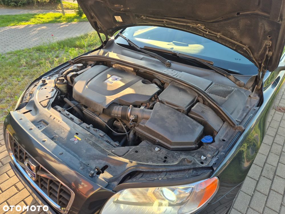 Volvo V70 D5 AWD Summum - 19