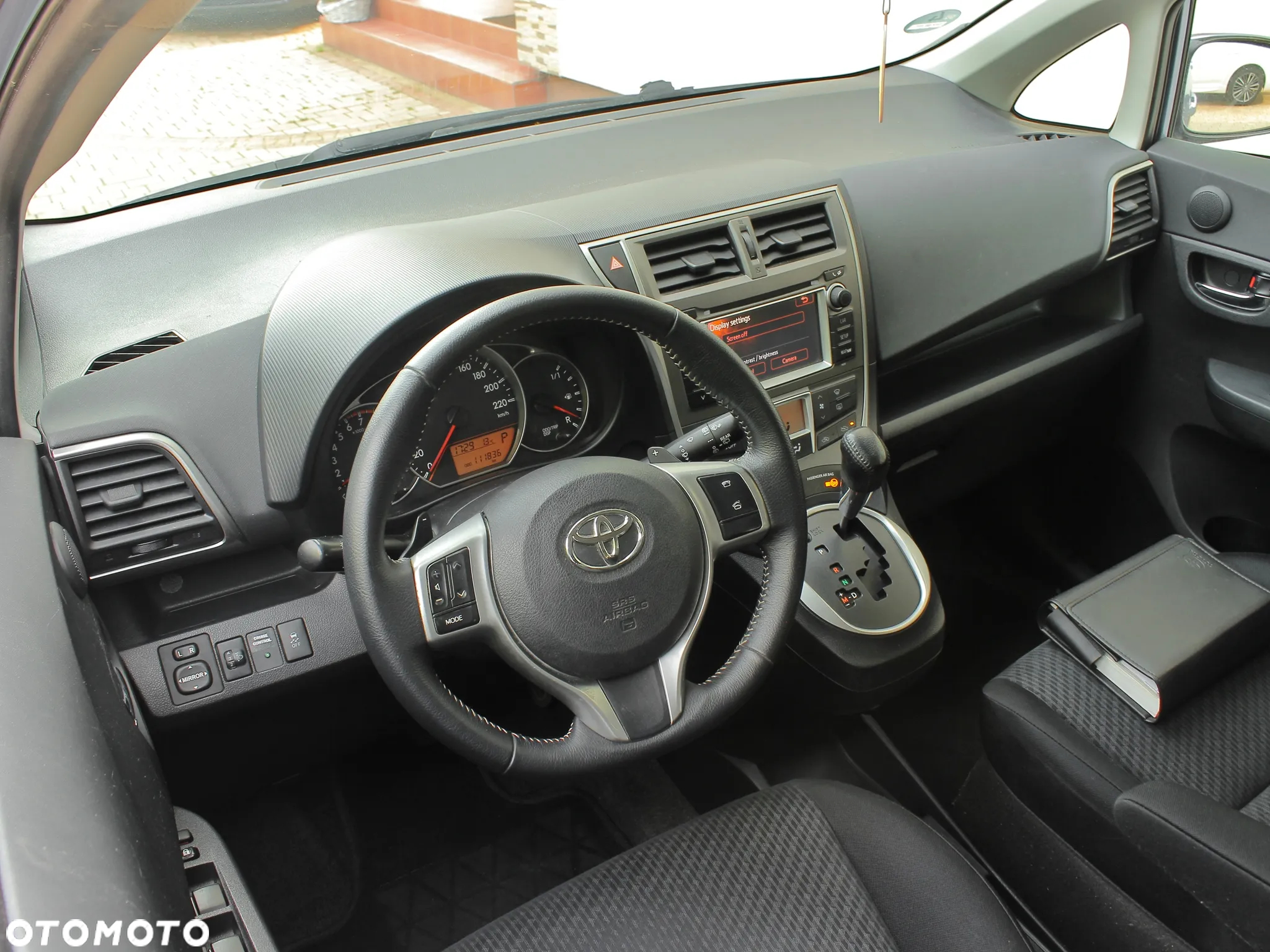 Toyota Verso S 1.33 VVT-i Multidrive Club - 17