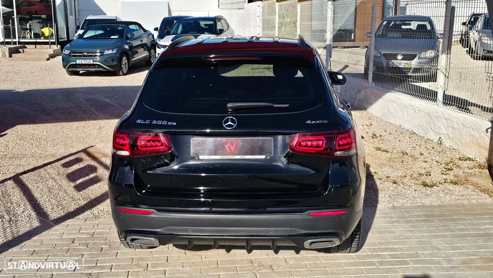 Mercedes-Benz GLC 300 de 4Matic 9G-TRONIC AMG Line - 8