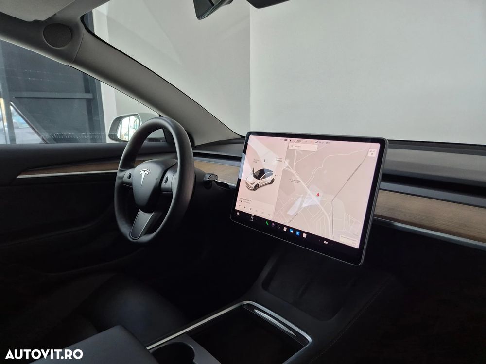 Tesla Model 3 Standard Reichweite Plus Hinterradantrieb - 8