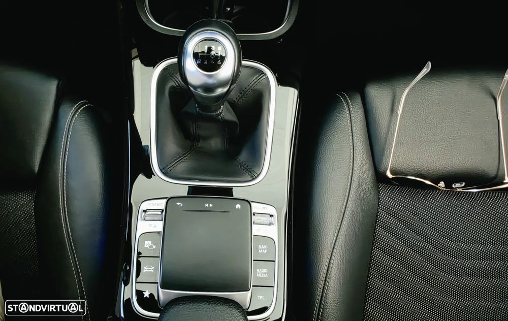 Mercedes-Benz A 180 - 18