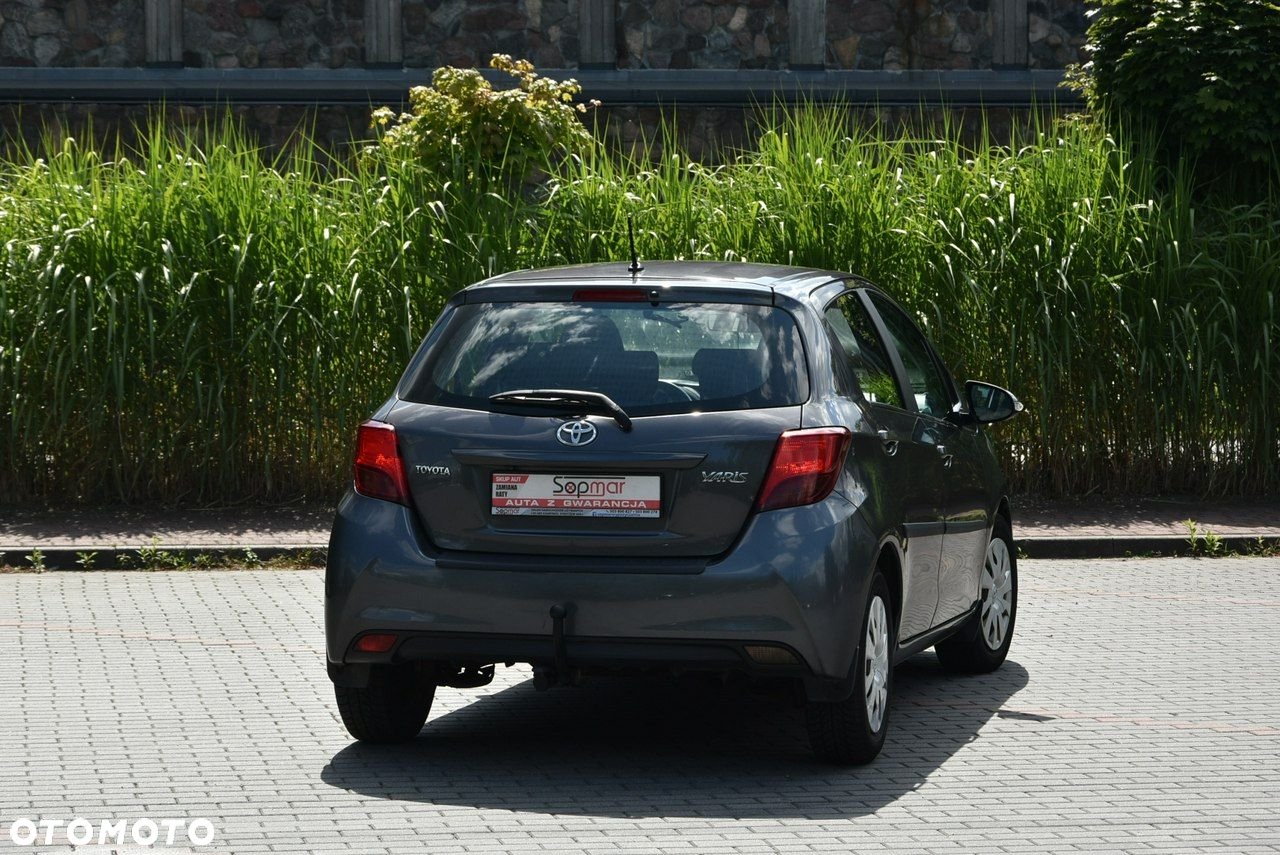 Toyota Yaris - 5
