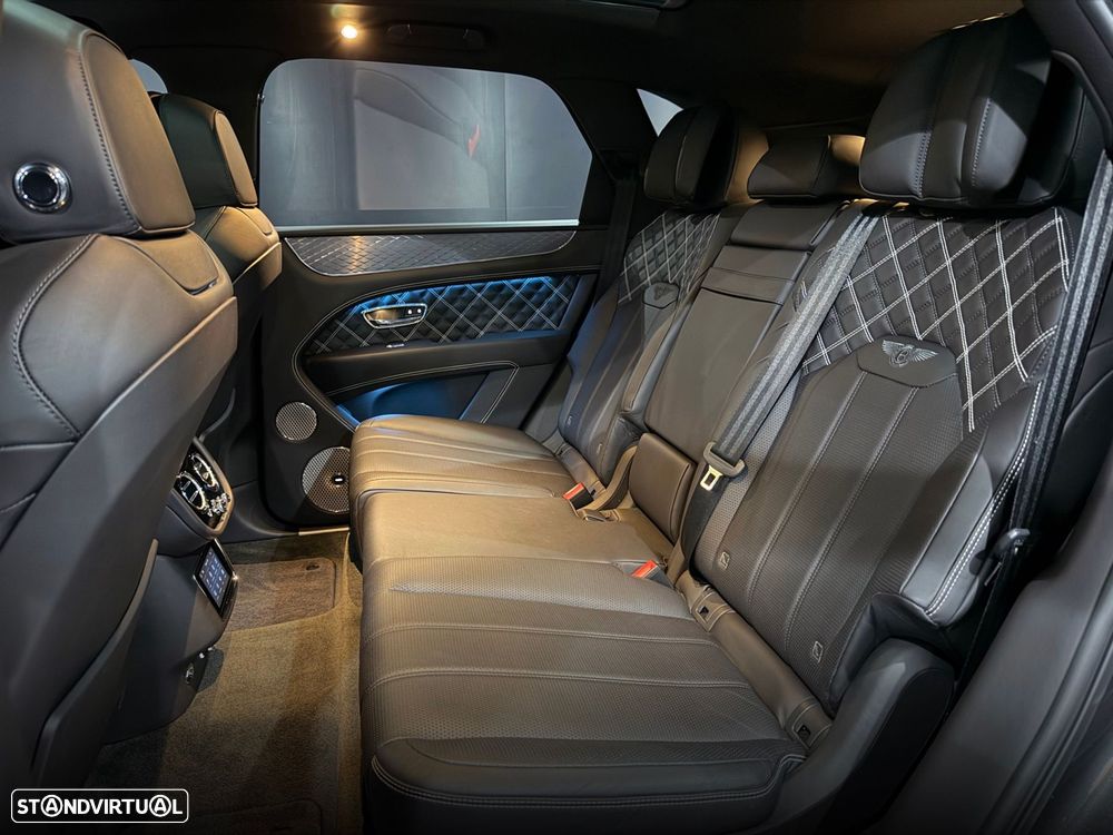 Bentley Bentayga V8 S Black Edition - 44