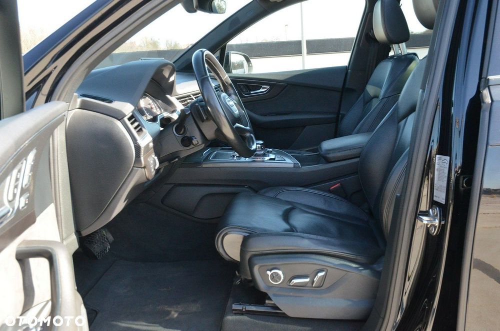 Audi Q7 - 37