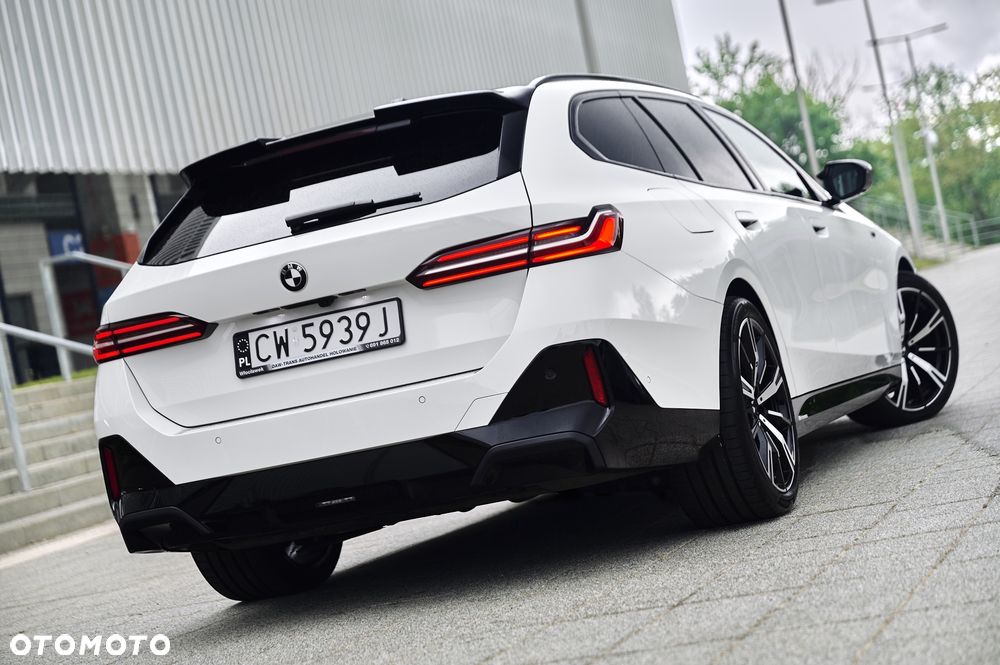BMW Seria 5 520d xDrive - 2