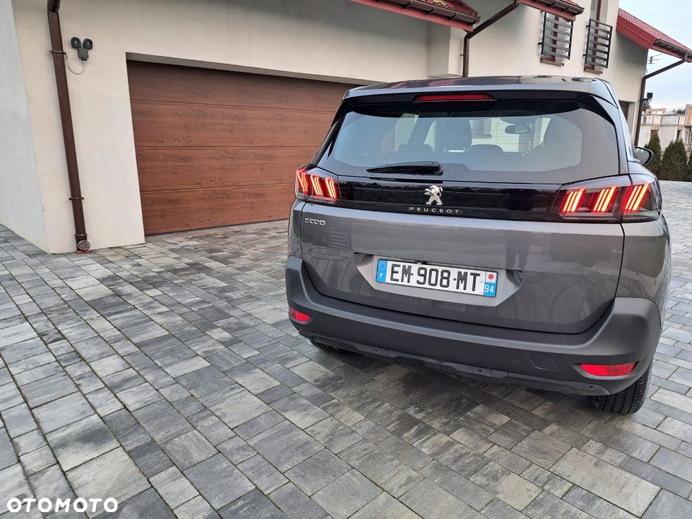 Peugeot 5008 - 19