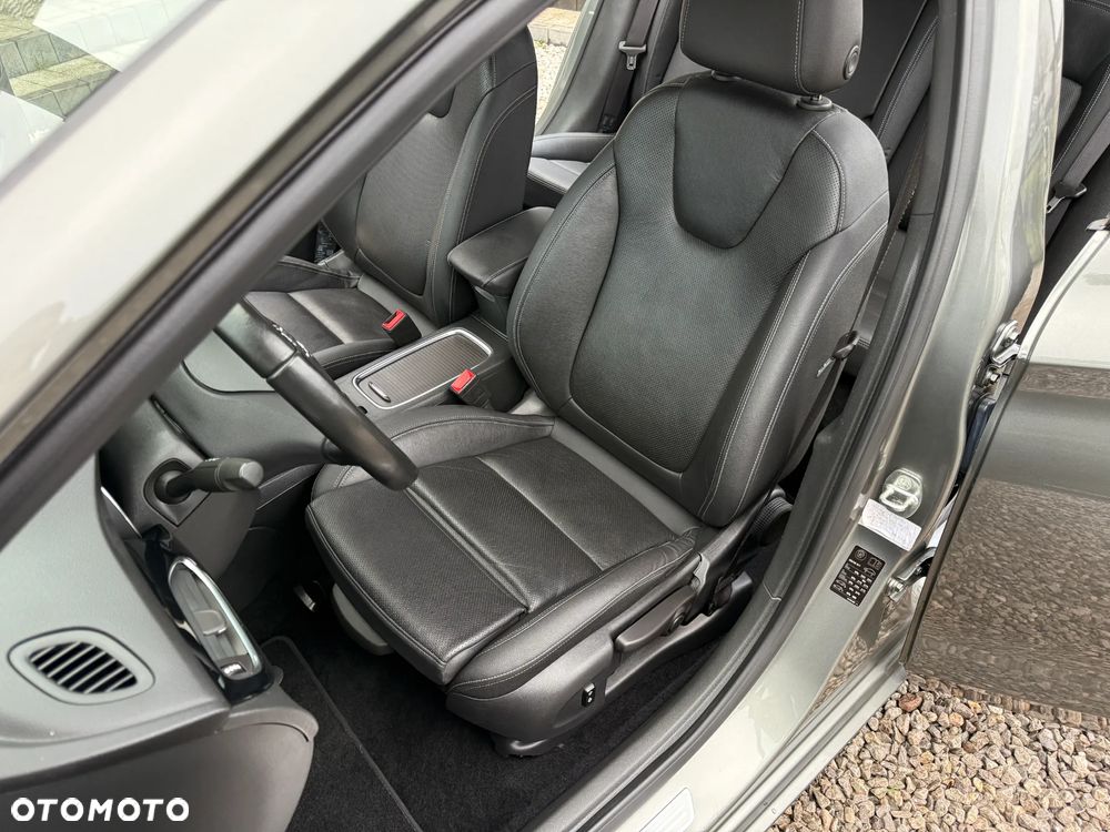 Opel Astra 1.4 Turbo Innovation - 24