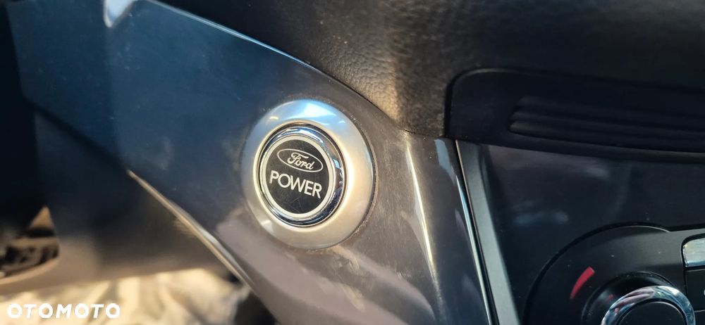 Ford Kuga 2.0 TDCi 4x4 Individual - 13