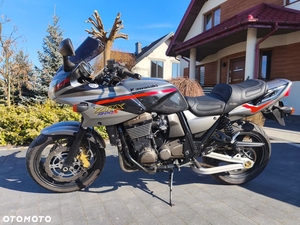 Kawasaki ZRX - 7