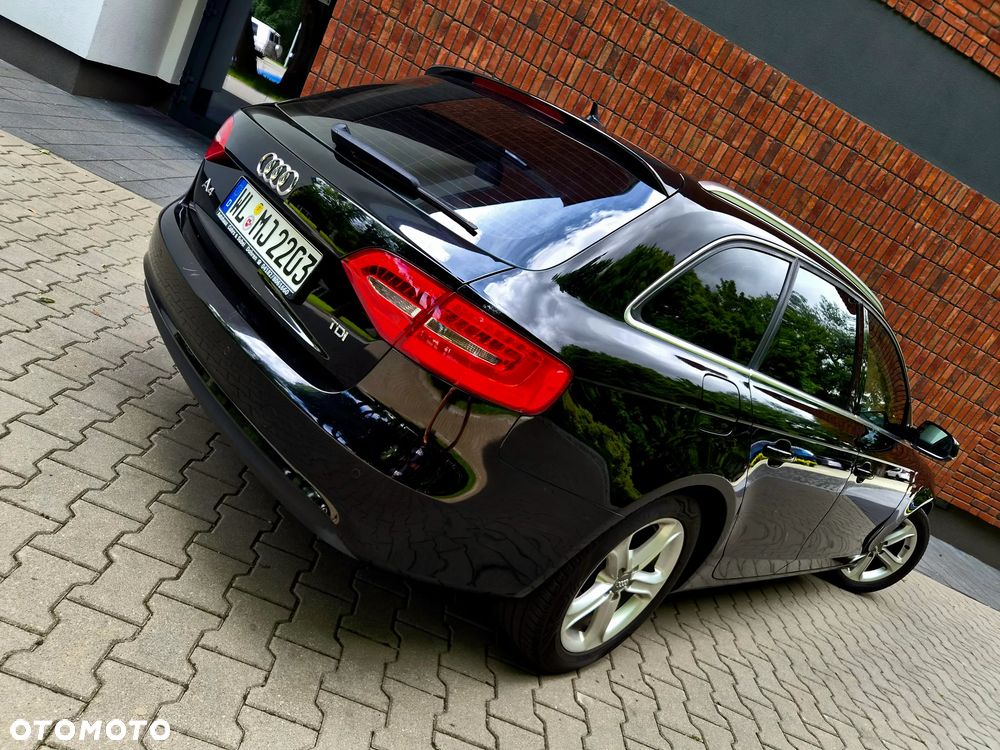 Audi A4 Avant 2.0 TDI DPF Attraction - 11