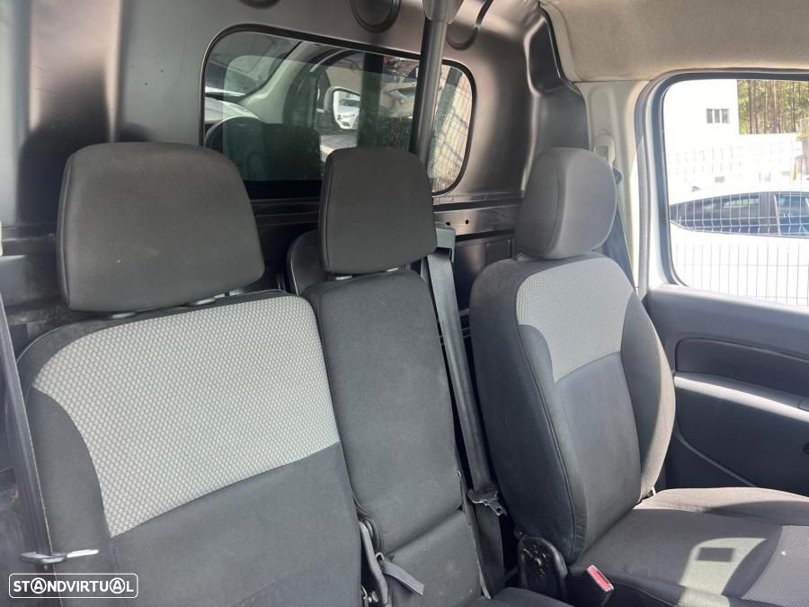 Renault Kangoo 1.5 dCI - 10