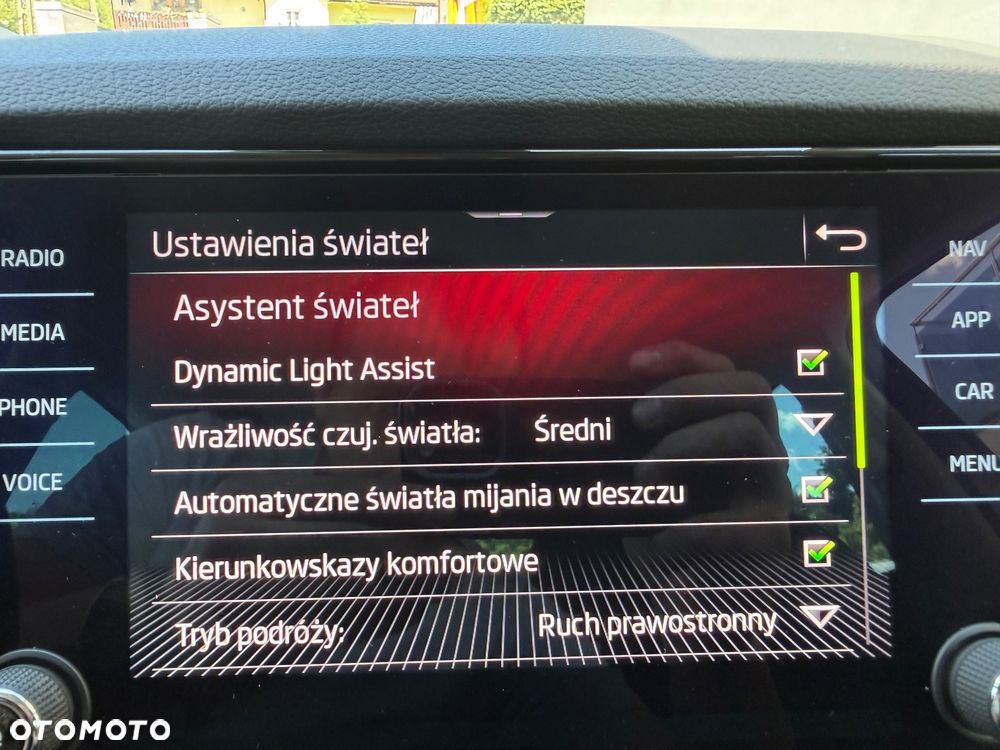 Skoda Karoq 1.5 TSI ACT DSG Selection - 39