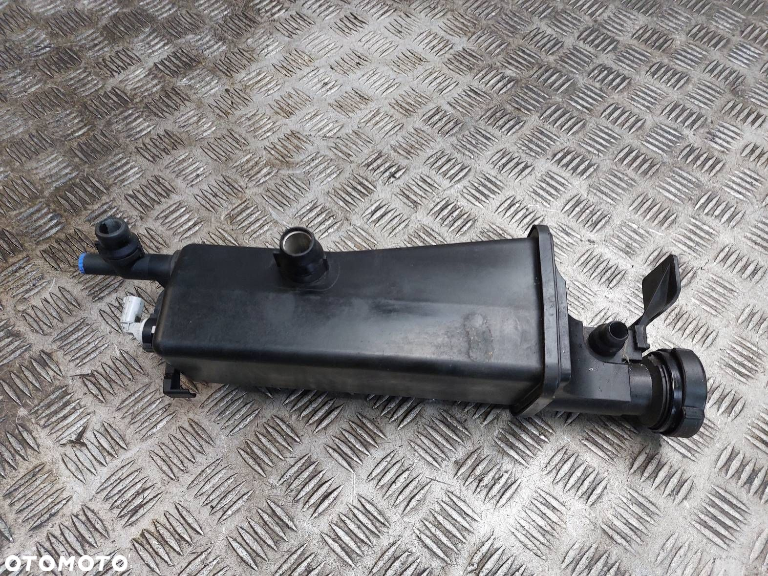 ZBIORNICZEK WYRÓWNAWCZY BMW E46 LIFT 318i 2.0 16V N46 1707777 - 2