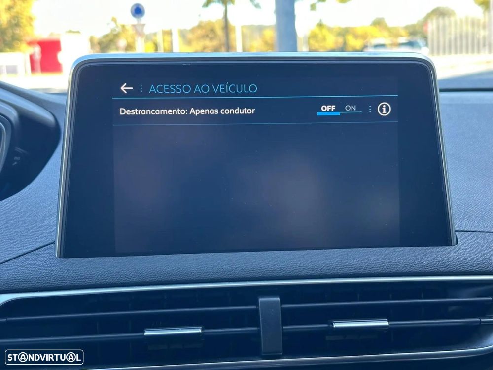 Peugeot 3008 PureTech 130 Stop & Start GPF EAT8 Allure - 35