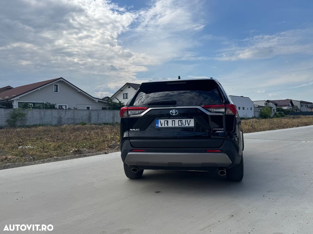 Toyota RAV4 - 7