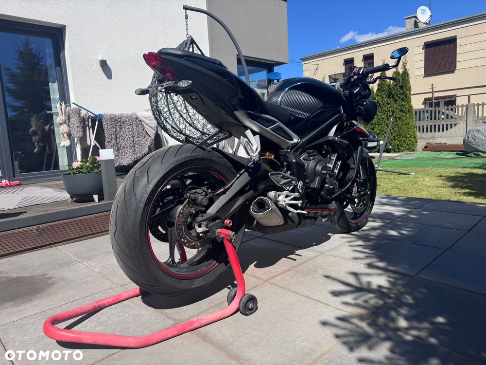 Triumph Street Triple - 6