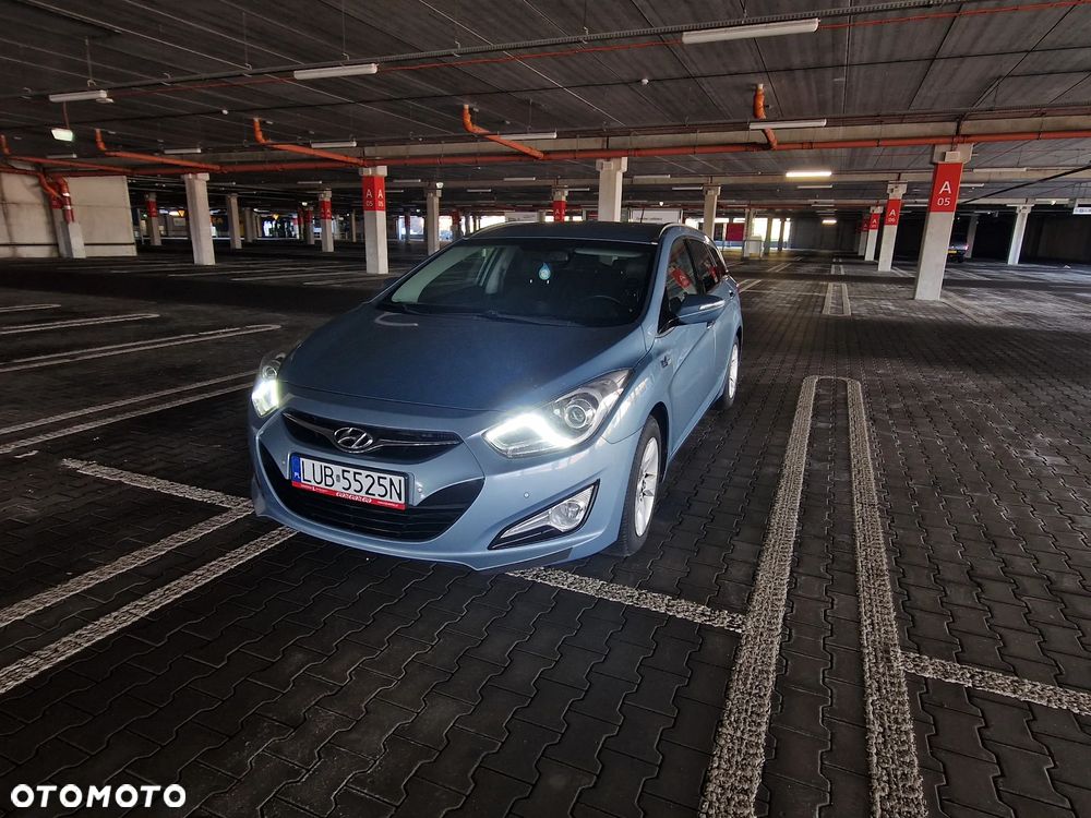 Hyundai i40 1.7 CRDi Comfort + - 25